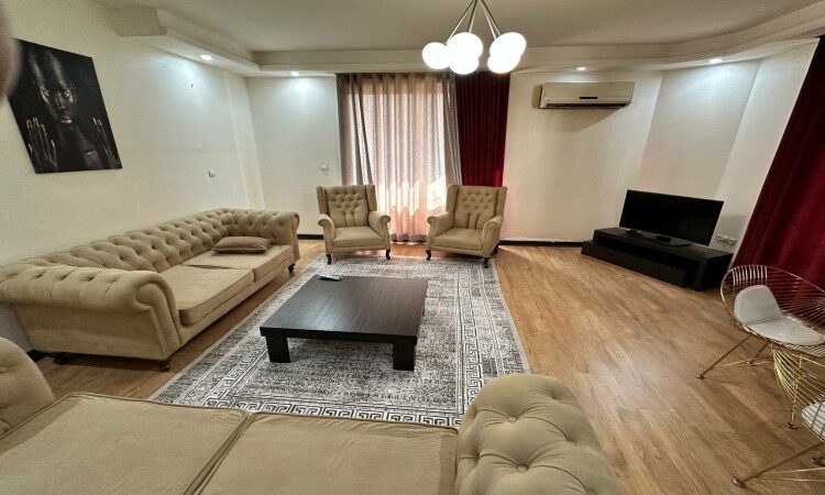 اجاره دوخوابه هيرمند4 چسبيده به بازار مرواريد