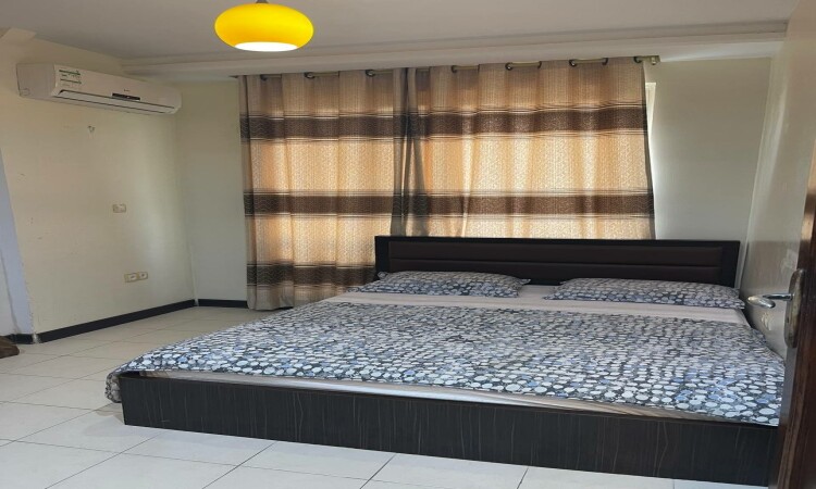 اجاره دوخوابه هيرمند4 چسبيده به بازار مرواريد