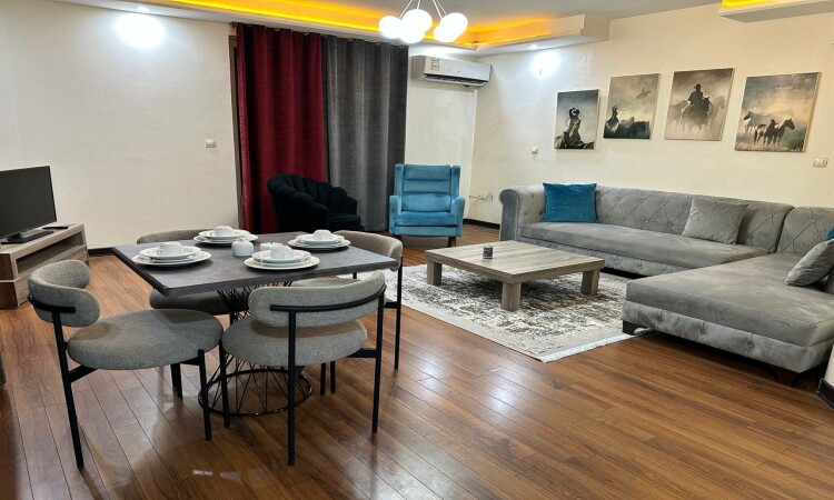 اجاره دوخوابه هيرمند5 چسبيده به بازار مرواريد