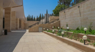 سوئیت واقع در مرکز فرهنگی سعدی 1