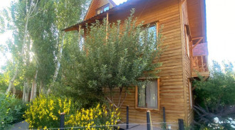 اجاره قصر چوبی بفرا اتاق سوسن خلخال ازناو