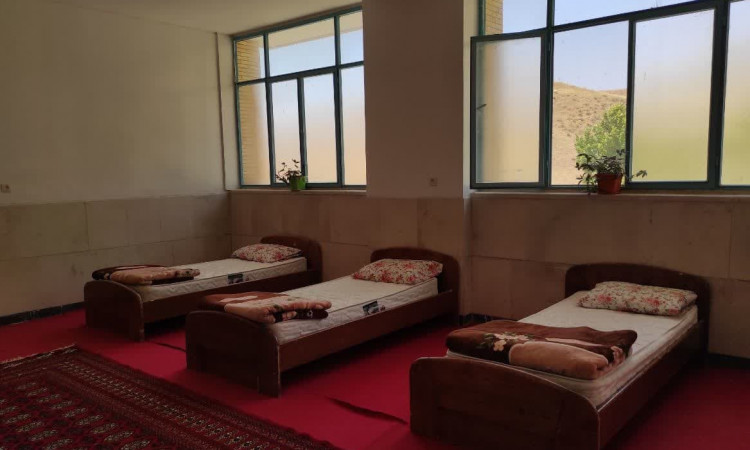 مهمانسرا ستاره ونک (سویت 4 نفره )