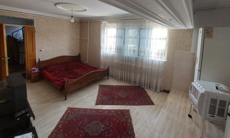 سوئیت بدون اتاق در مرکز شهر همدان
