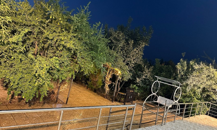 اجاره ویلا‌باغ استخردار آب گرم بهاران سهیلیه کرج