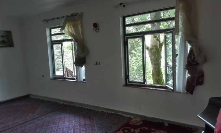 ویلا تراس دار تکخوابه جنگلی گیجاب