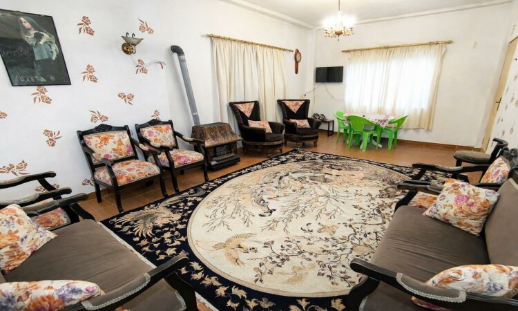 اجاره باغ ویلای نزدیک به دریا نیکوکار