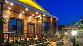 فيلا روناس خشبية