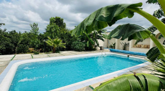 السكن والحديقة الصحراوية