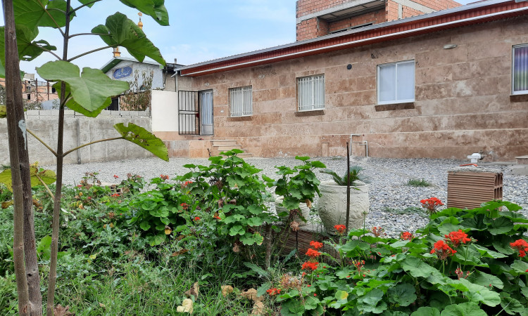 اجاره ویلای دوخوابه حیاط دار