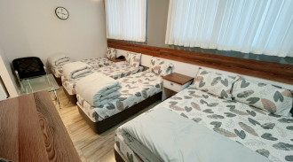 204 پنج تخته طبقه اول