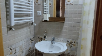 عمارت بومگردی باباخان گیلان نازخاتون