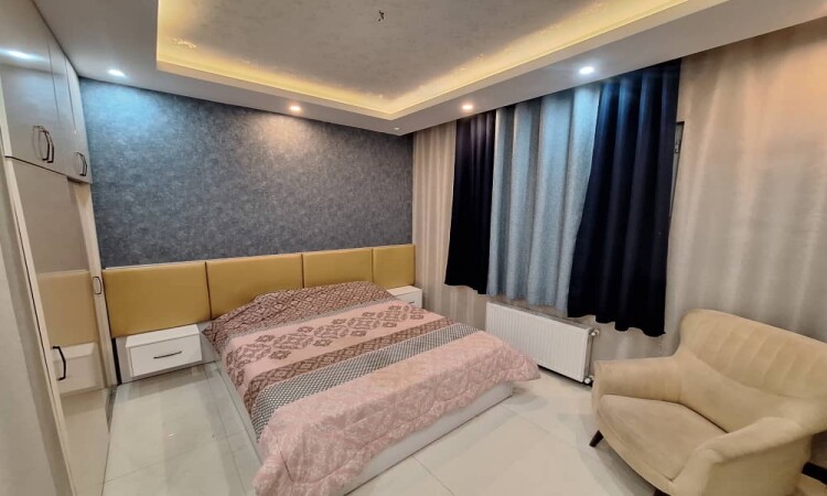 ویلا استخر آبگرم سرپوشیده شهریار