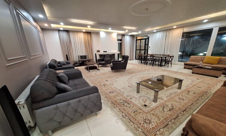 ویلا استخر آبگرم سرپوشیده شهریار