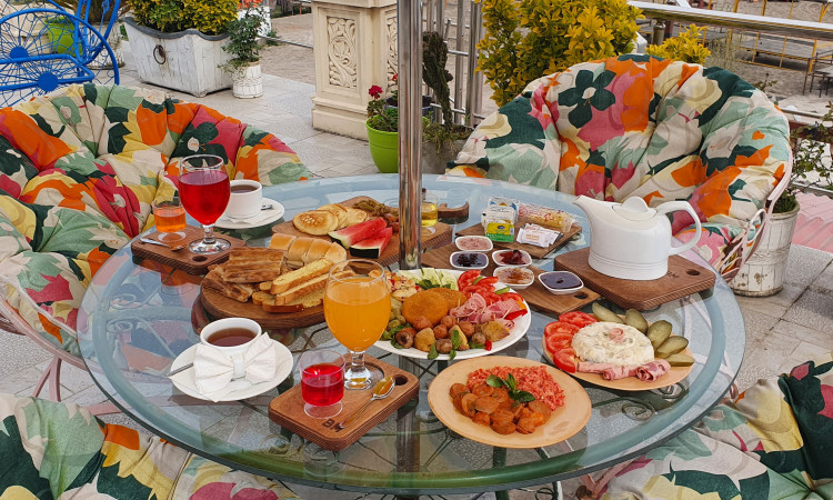 هتل دنیز ، فلت ساحلی دریا