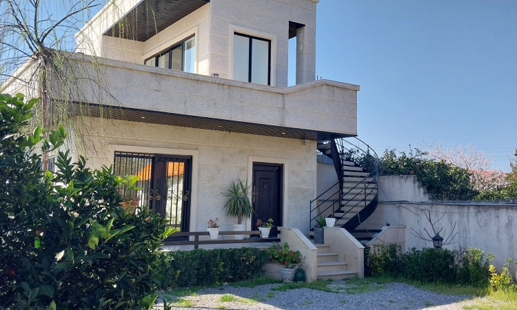 اجاره باغ ویل90متری دسترسی عالی