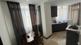 مبله نوساز فلکه اول(1)تک واحدی