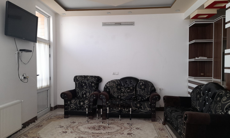 اجاره آپارتمان دو خوابه اقبال
