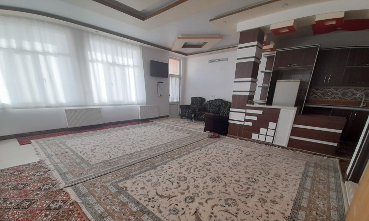 اجاره آپارتمان دو خوابه اقبال