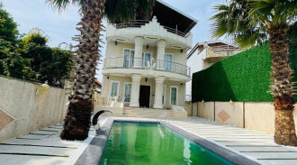 اجاره ویلای ساحلی تریبلکس با استخر و پنت هاوس دریا