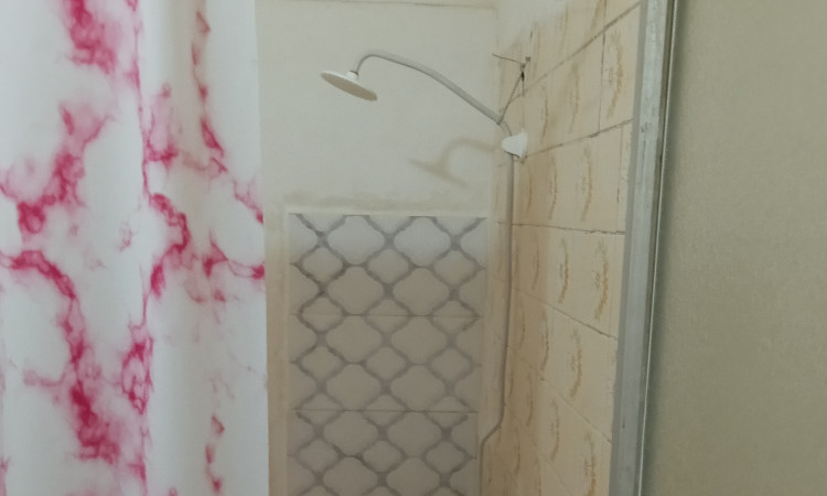 ویلای ساحلی زاینده رودقوی سفید