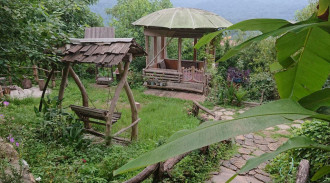 خانه مادر بزرگه (اتاق 2)