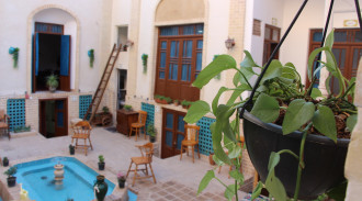 عمارت سنتی گلابگیر واحد7(شیراز)