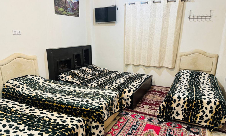 رزرو بومگردی سوییت قلعه افرینش ابی