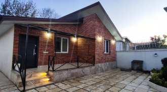 اجاره ویلا حیاط دار ویونا