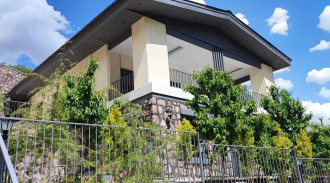 ویلای جکوزی دار نگین لالان