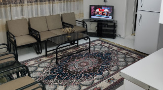 جناح ارضي مفروش بمساحة 50 متر مع جميع وسائل الراحة