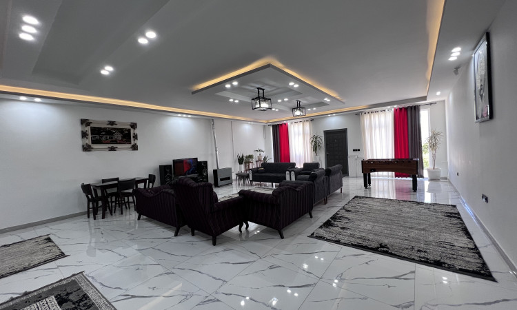 اجاره ویلا استخر سرپوشیده گاردنیای2