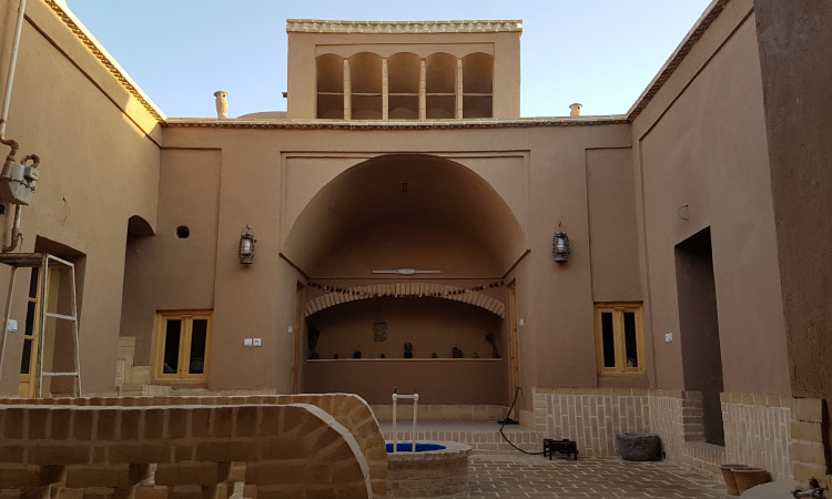 رزرو اقامتگاه بومگردی گل پری