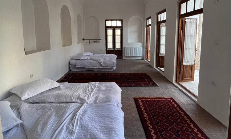 رزرو بومگردی کاج بوم(اتاق بوشهر)