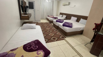 مهمانپذیر محسن (اتاق پنج تخته206)