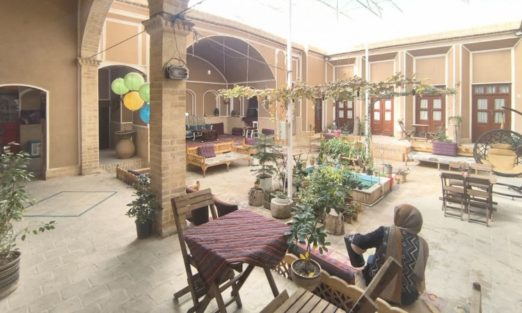 رزرو خوابگاه سنتی آقایان سعدی 2