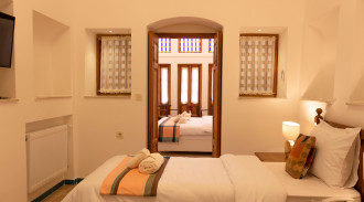 رزرو بوتیک هتل کتروا سوییت چهار تخته(همکف)