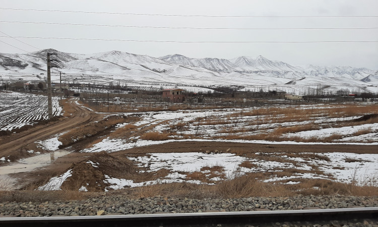 اقامتگاه بومگردی سیمرغ فیروزکوه