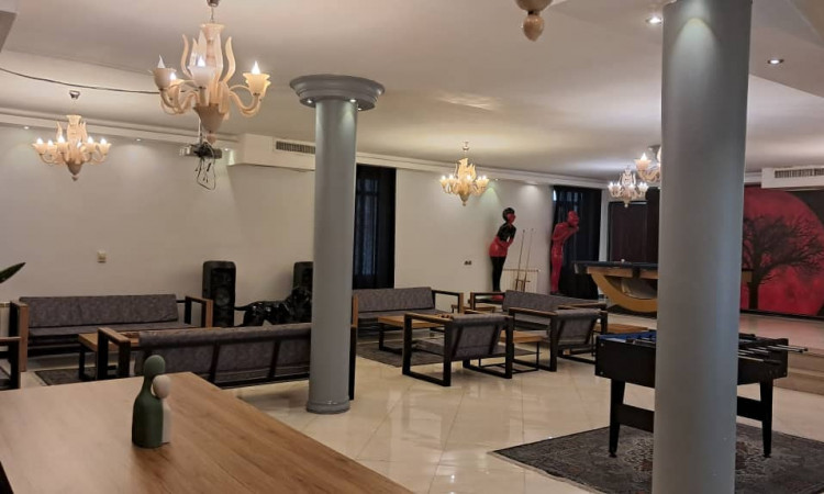 اجاره ویلا چهار خواب با استخر سرپوشیده عمارت اناهیتا