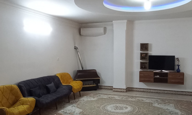 اجاره خانه ی حیاط دار نیک شیرگاه