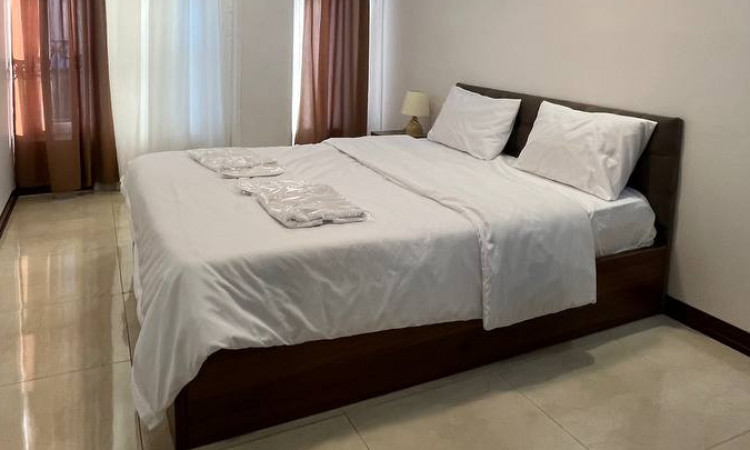 اجاره آپارتمان ونک 80 متر 2خواب (بدون لباسشویی)