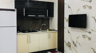 منزل فيلا متنقل حديث البناء ونظيف