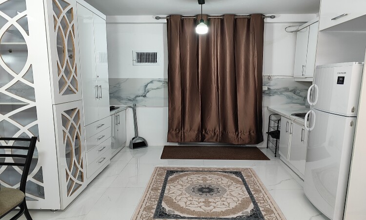 اجاره آپارتمان تک خواب همکف دربست شهرکی