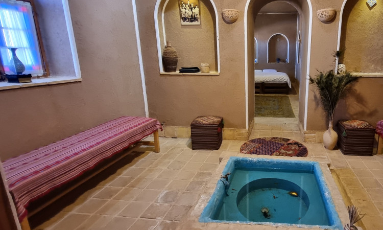 رزرو بوم گردی حوض خانه