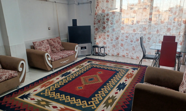 اجاره آپارتمان تک خواب اشراق طبقه دوم