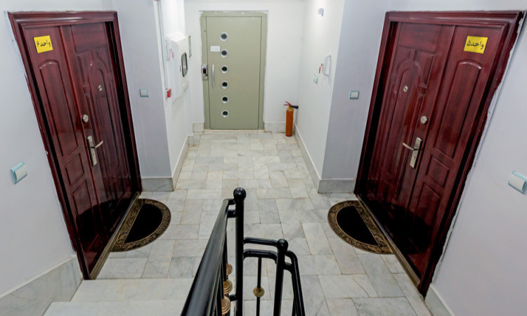 اجاره آپارتمان دو خواب پارکینگ دار خیابان امام رضا (2/1)