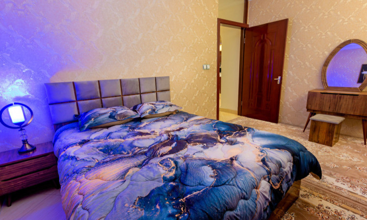 اجاره آپارتمان دو خواب پارکینگ دار خیابان امام رضا (2/1)