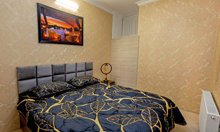 اجاره آپارتمان دو خواب پارکینگ دار خیابان امام رضا (2/1)