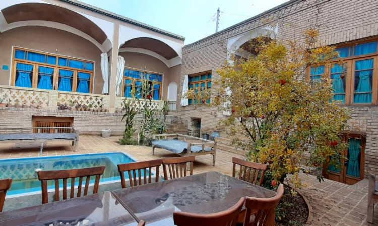 سرای آقا محمد (طارونه 5 نفره)