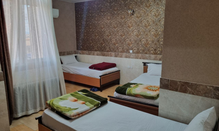 رزرو هتل خرم واحد 5(یک تخته)