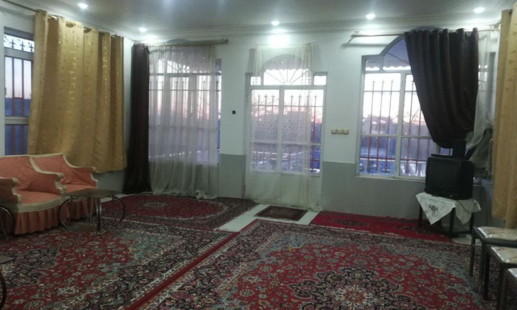 اجاره باغ ویلای دربست همراه با استخر شنا روباز